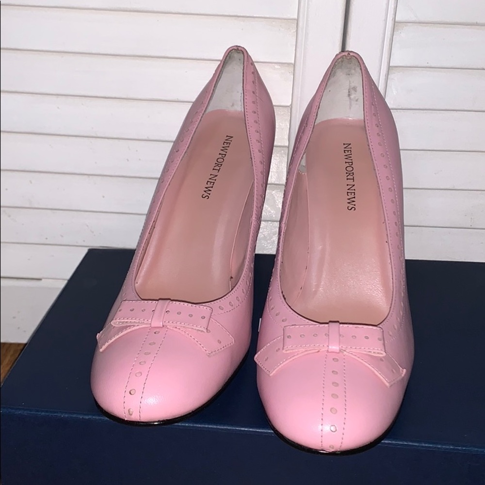 Newport News Heels